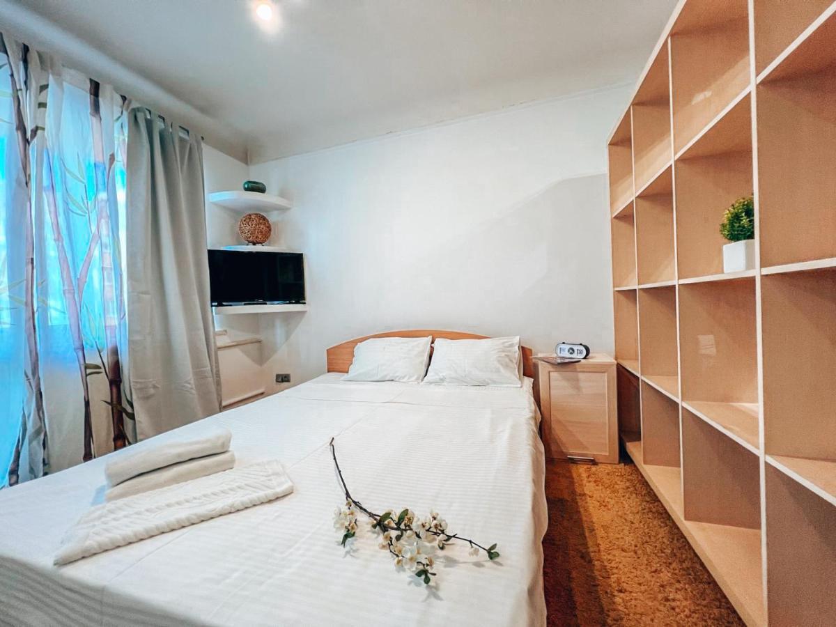 Apartment In The Center Of キエフ エクステリア 写真