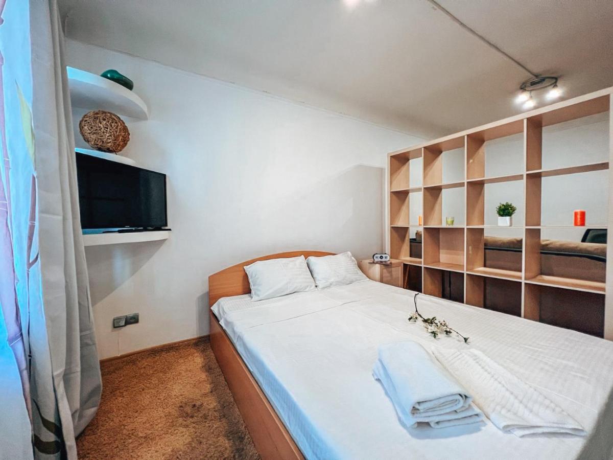 Apartment In The Center Of キエフ エクステリア 写真