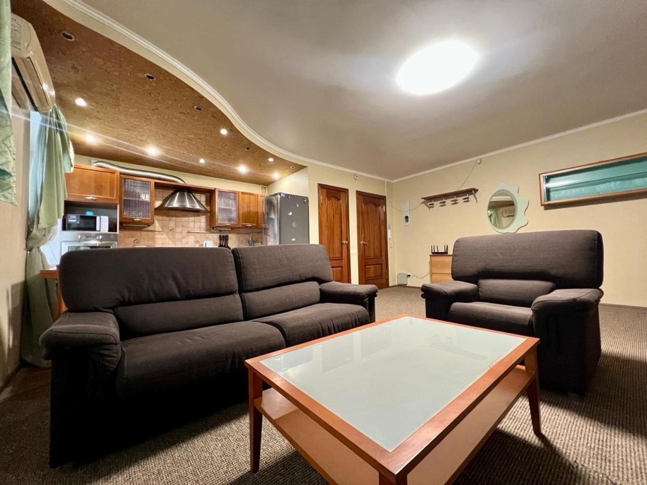 Apartment In The Center Of キエフ エクステリア 写真